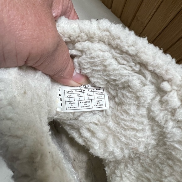 Koolaburra by UGG Michon Bootie - Picture 5 of 9